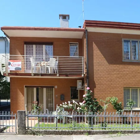 Manuela Apartment Lignano Sabbiadoro